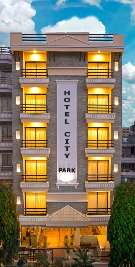 Hotel City Park Pokhara Exterior photo